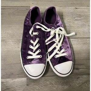 Converse Chuck Taylor All Star Velvet Oxford Sneakers